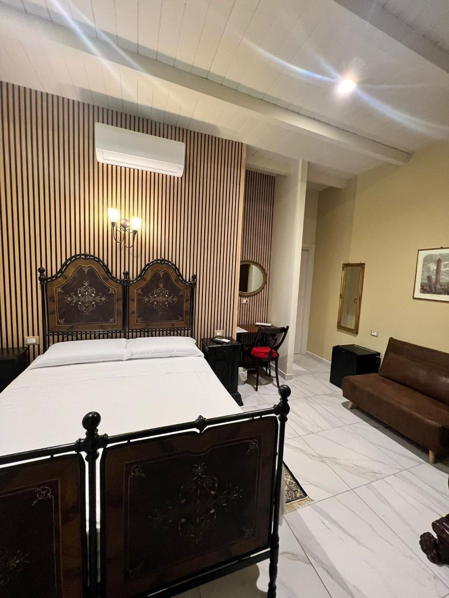 Gli Alloggi De Il Piccolo Borgo Castel Maggiore Ngoại thất bức ảnh